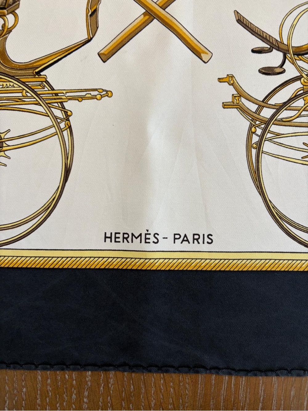 Hermes Silk Scarf Carré 90 Scarf Black Gold White Hand Rolled Made In France - Picture 4 of 13